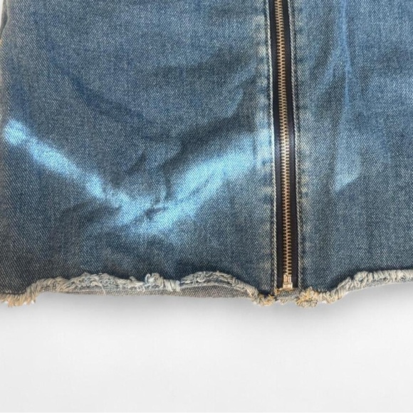 PacSun Blue Denim Mini Skirt with Zipper - Picture 3 of 8